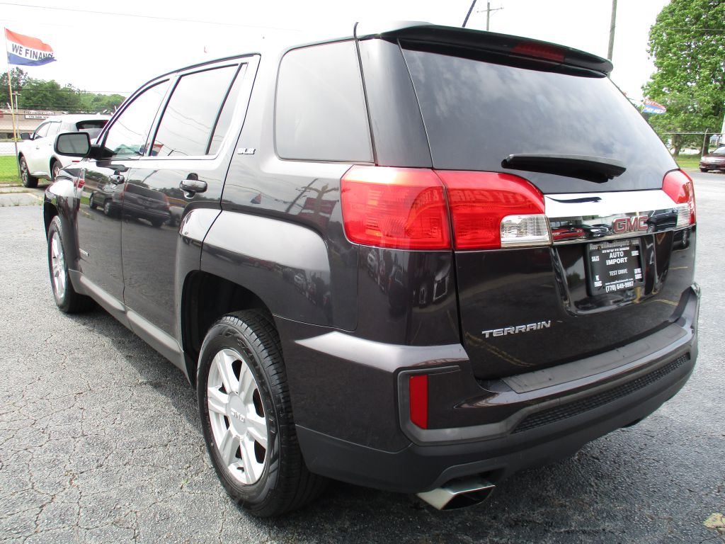 Photo 6 of this GMC TERRAIN