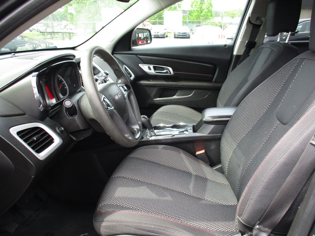 Photo 16 of this GMC TERRAIN
