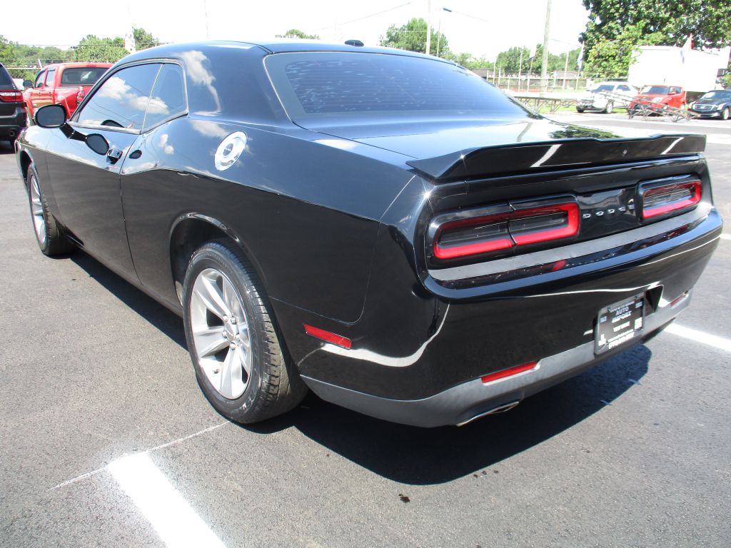 Photo 6 of this DODGE CHALLENGER