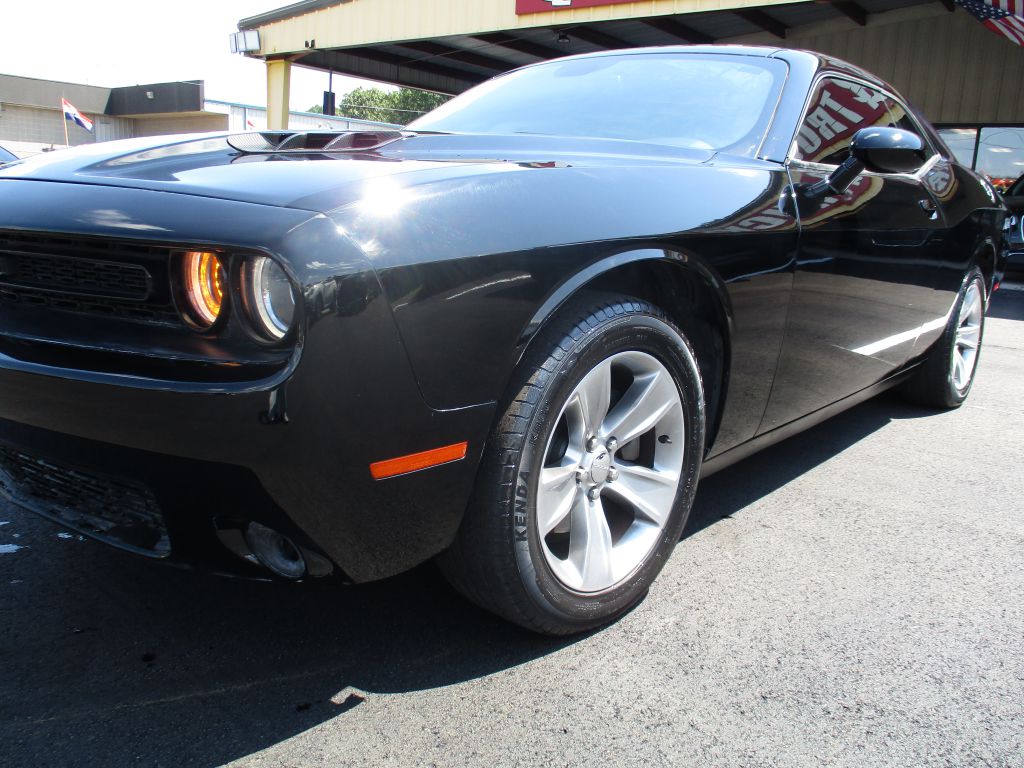 Photo 9 of this DODGE CHALLENGER