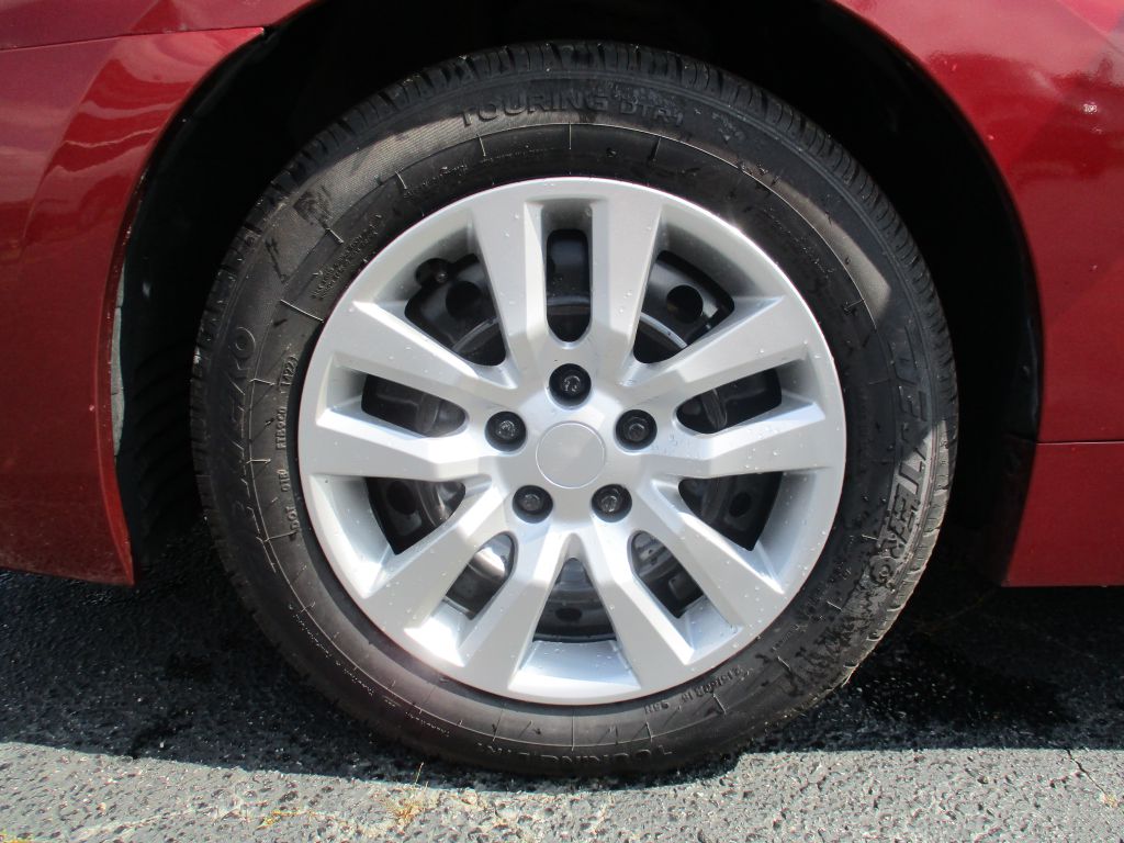 Photo 10 of this NISSAN ALTIMA