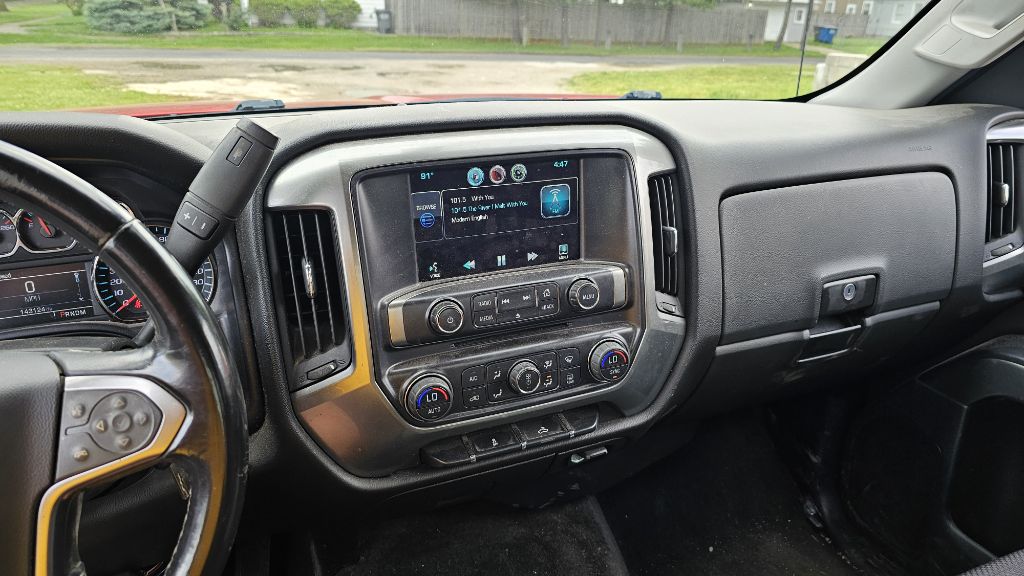 Photo 12 of this CHEVROLET SILVERADO 1500
