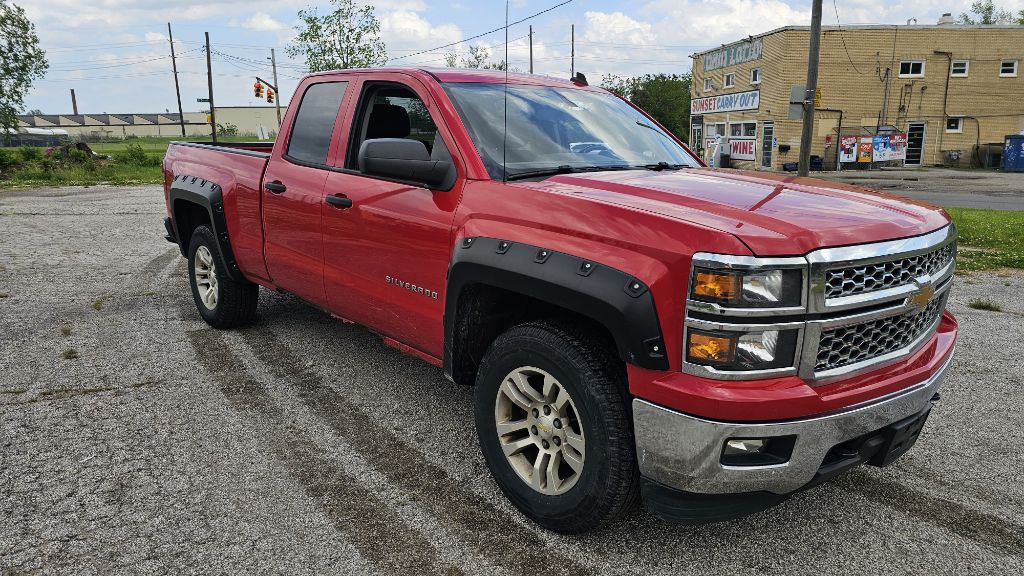 Photo 3 of this CHEVROLET SILVERADO 1500