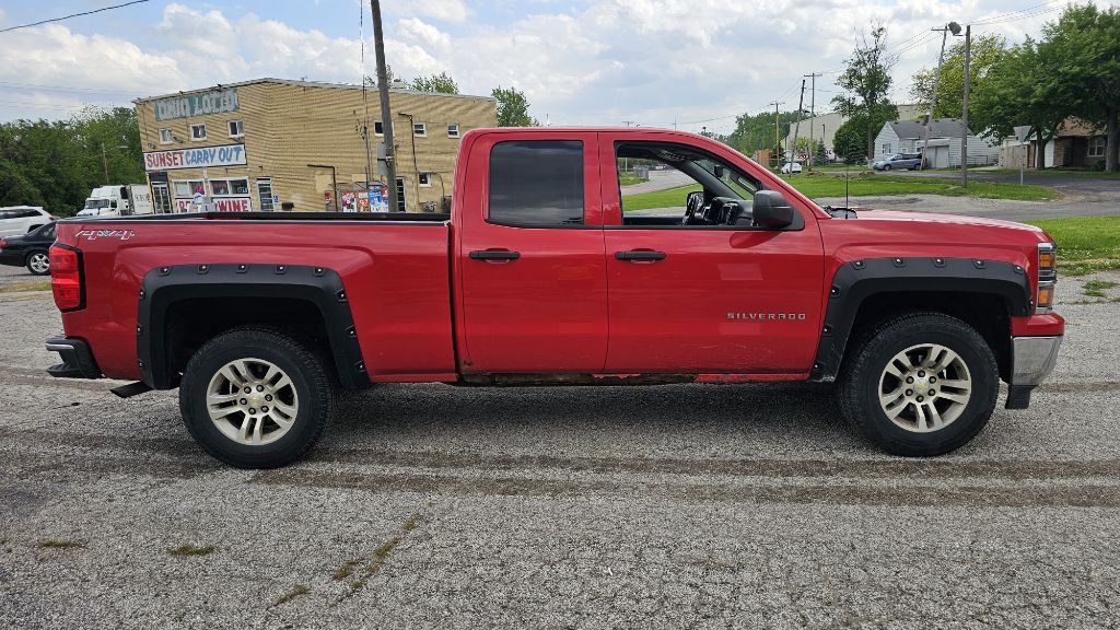 Photo 4 of this CHEVROLET SILVERADO 1500