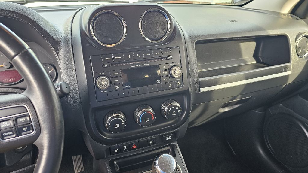 Photo 11 of this JEEP PATRIOT