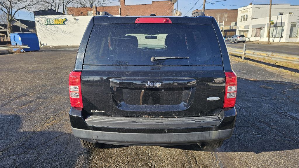 Photo 6 of this JEEP PATRIOT