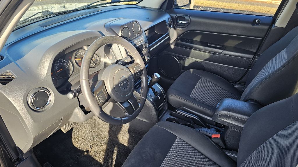 Photo 9 of this JEEP PATRIOT