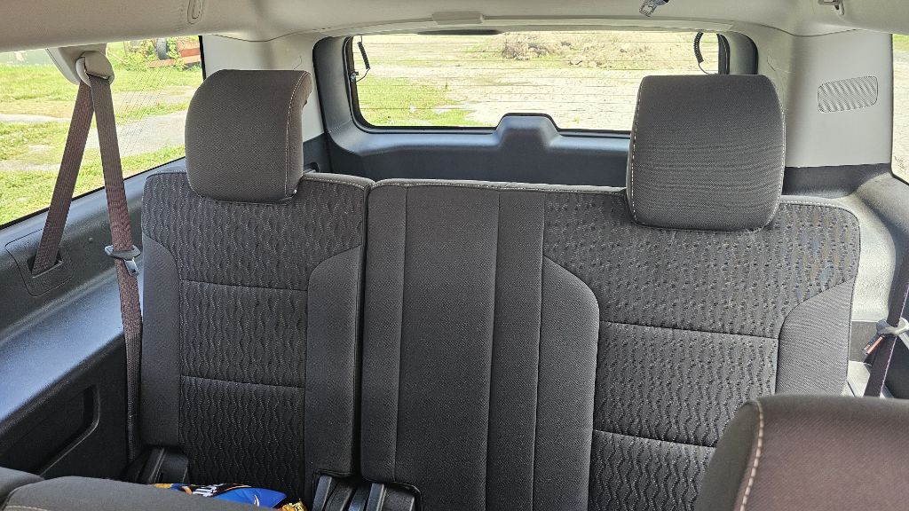 Photo 14 of this CHEVROLET SUBURBAN