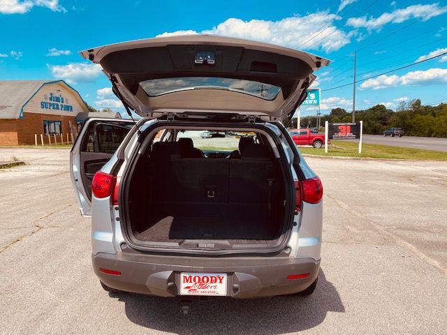 CHEVROLET TRAVERSE 2010 CHEVROLET TRAVERSE 1GNLVFED5AJ240077