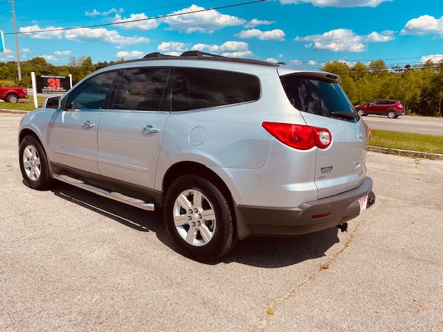 CHEVROLET TRAVERSE 2010 CHEVROLET TRAVERSE 1GNLVFED5AJ240077