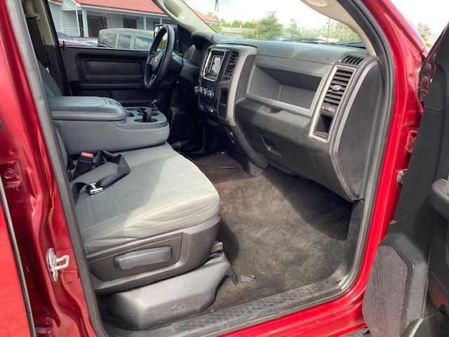 Photo 13 of this RAM 1500