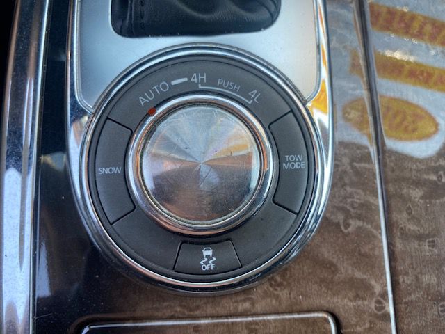 Photo 17 of this INFINITI QX56