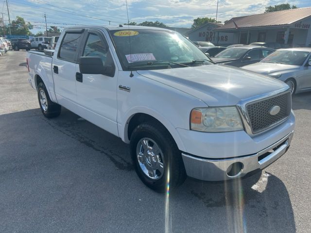 Photo 2 of this FORD F150