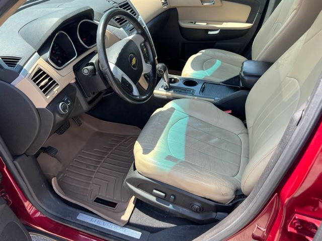 CHEVROLET TRAVERSE 2011 CHEVROLET TRAVERSE 1GNKRLED9BJ269596