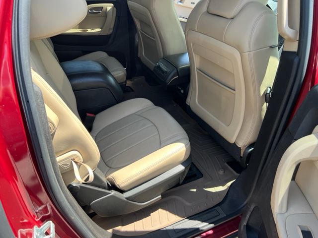 CHEVROLET TRAVERSE 2011 CHEVROLET TRAVERSE 1GNKRLED9BJ269596