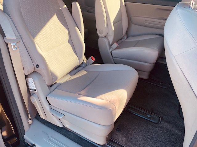 KIA SORENTO 2011 KIA SORENTO 5XYKTDA12BG090148