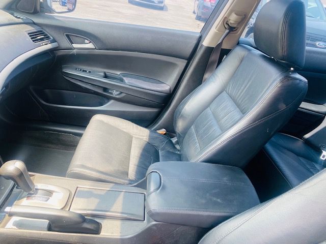Photo 14 of this HONDA ACCORD