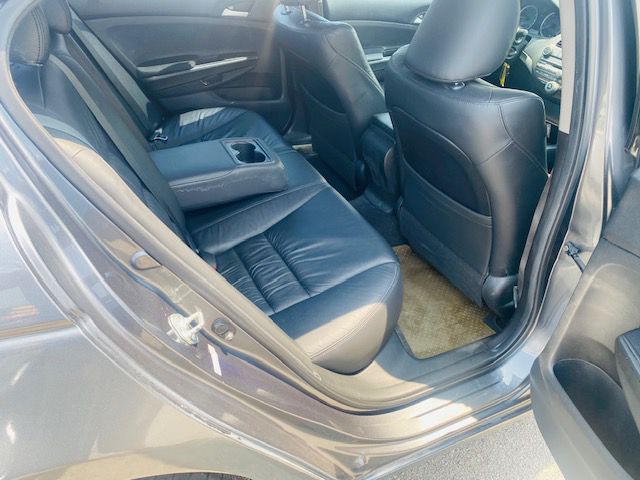 Photo 15 of this HONDA ACCORD