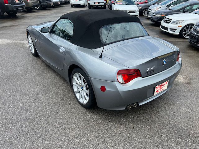 BMW Z4 2007 BMW Z4 4USBU33597LW72423