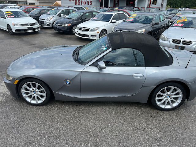 BMW Z4 2007 BMW Z4 4USBU33597LW72423