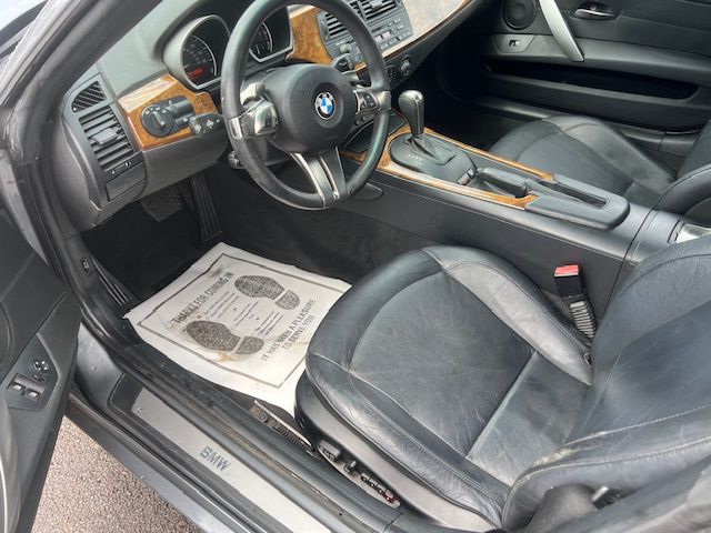 BMW Z4 2007 BMW Z4 4USBU33597LW72423