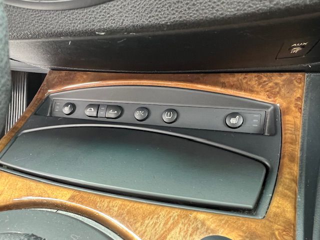 BMW Z4 2007 BMW Z4 4USBU33597LW72423