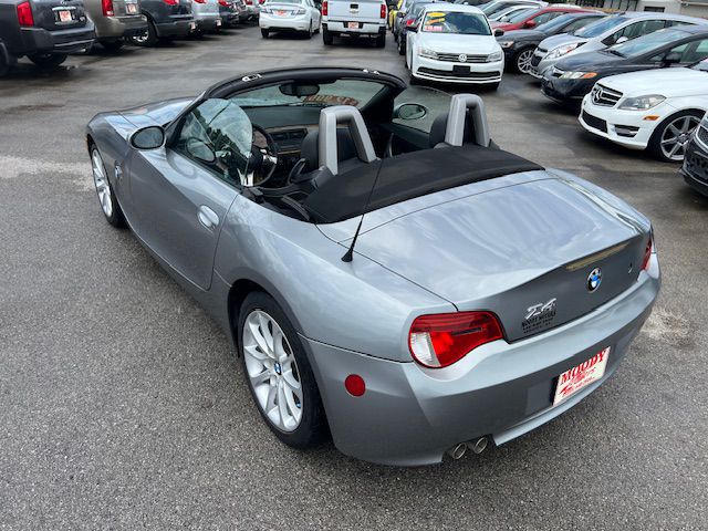 BMW Z4 2007 BMW Z4 4USBU33597LW72423