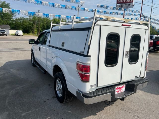 Photo 6 of this FORD F150