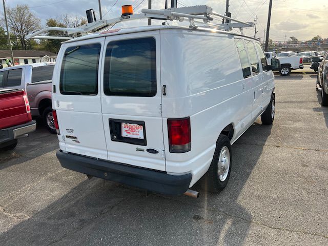 Photo 5 of this FORD ECONOLINE