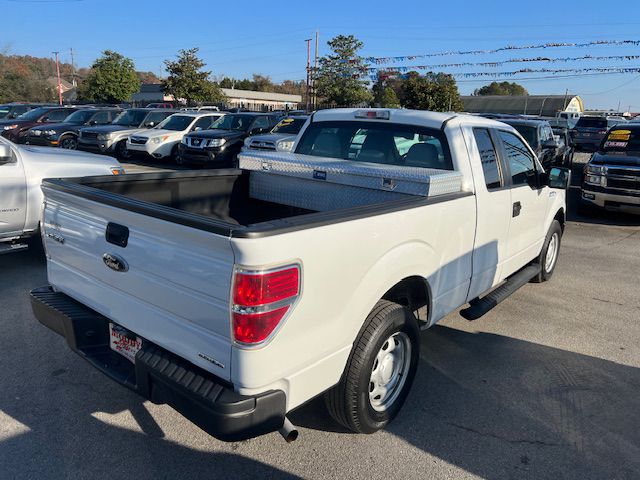 Photo 5 of this FORD F150