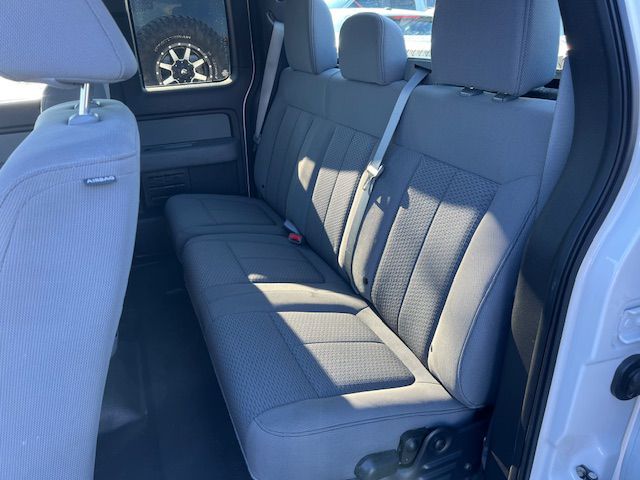 Photo 12 of this FORD F150