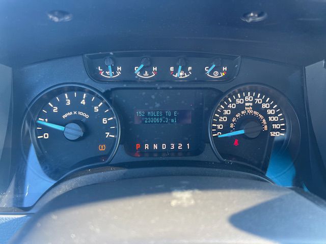 Photo 15 of this FORD F150