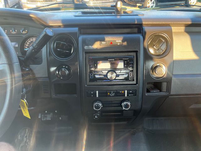 Photo 16 of this FORD F150
