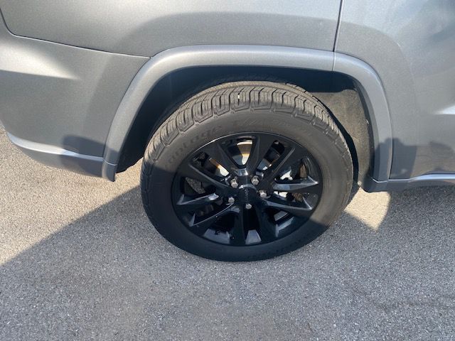 JEEP GRAND CHEROKEE 2018 JEEP GRAND CHEROKEE 1C4RJEAG3JC260406