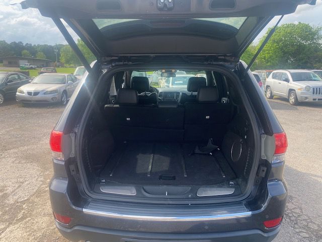 Photo 4 of this JEEP GRAND CHEROKEE
