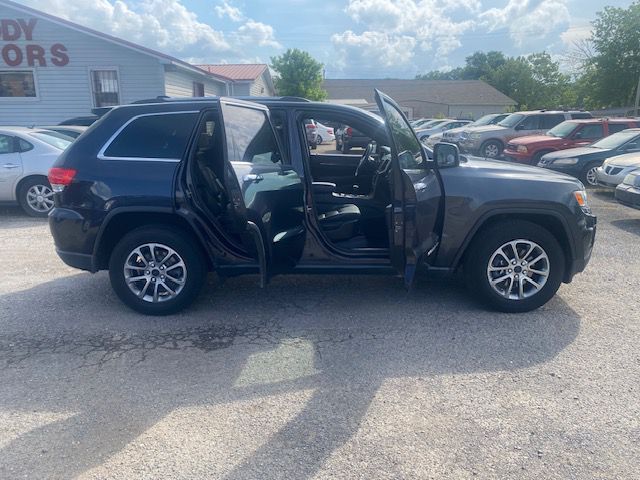 Photo 10 of this JEEP GRAND CHEROKEE