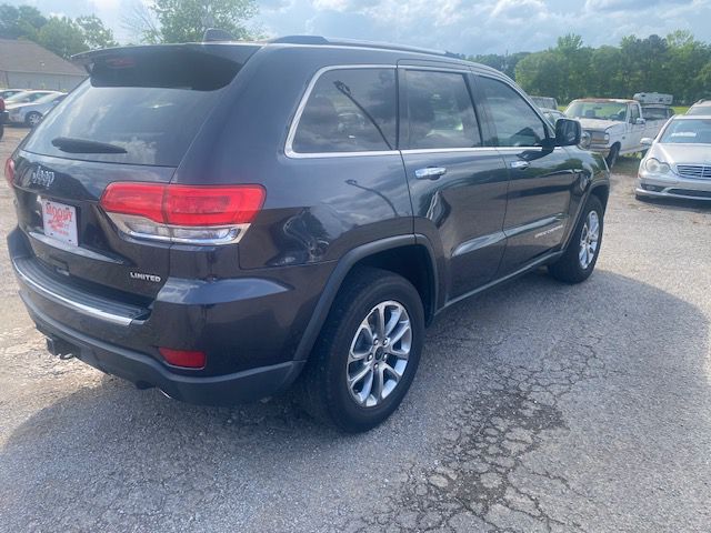 Photo 7 of this JEEP GRAND CHEROKEE