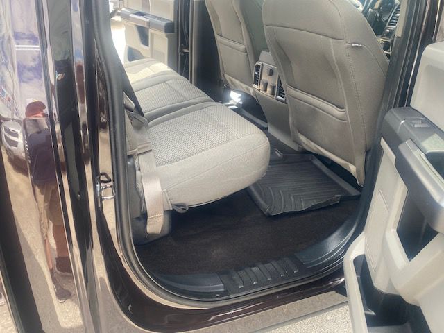 Photo 15 of this FORD F150