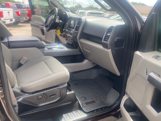 Photo 16 of this FORD F150