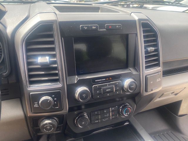 Photo 17 of this FORD F150