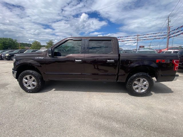 Photo 6 of this FORD F150