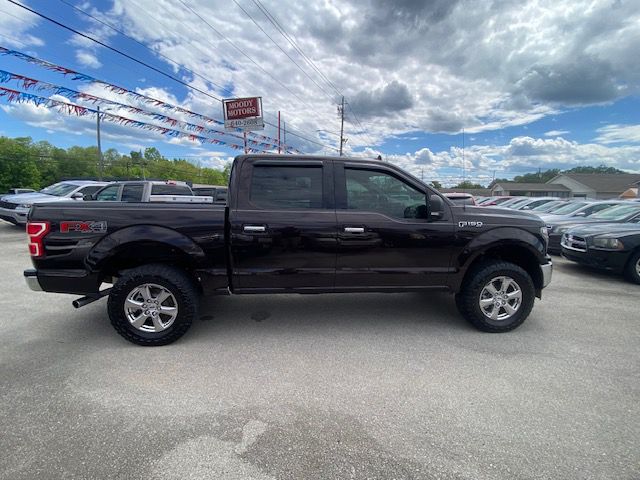 Photo 2 of this FORD F150