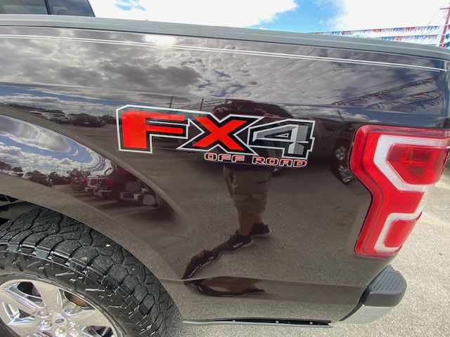 Photo 20 of this FORD F150
