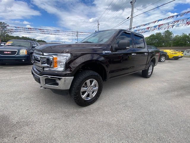 Photo 4 of this FORD F150