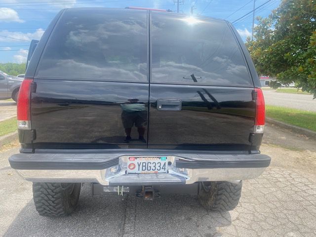 Photo 8 of this CHEVROLET TAHOE