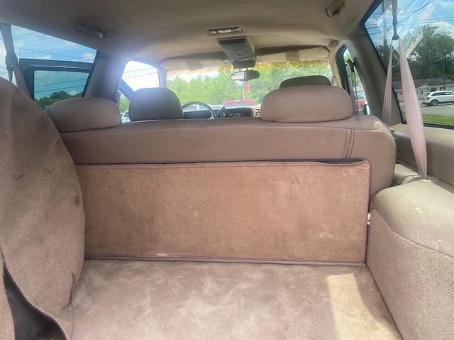 Photo 10 of this CHEVROLET TAHOE
