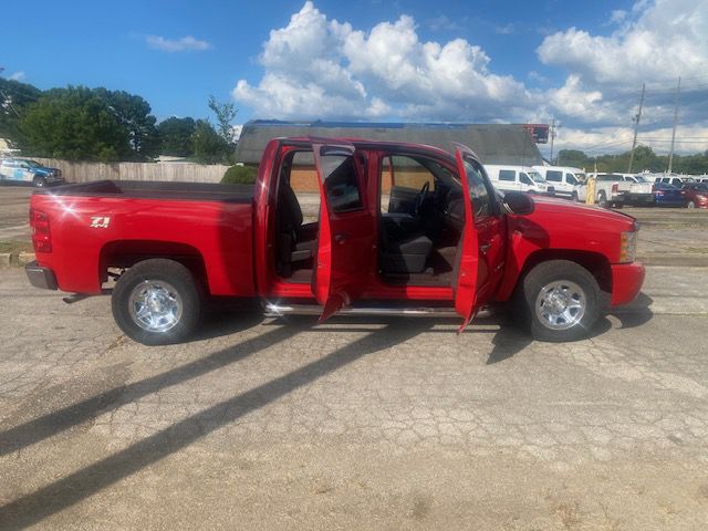 CHEVROLET SILVERADO 1500 2011 CHEVROLET SILVERADO 1500 3GCPKSEA8BG106278