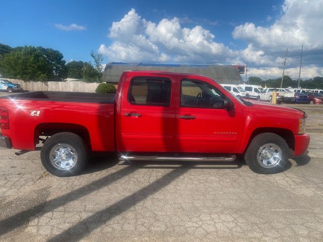 CHEVROLET SILVERADO 1500 2011 CHEVROLET SILVERADO 1500 3GCPKSEA8BG106278
