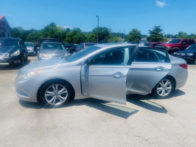 HYUNDAI SONATA 2011 HYUNDAI SONATA 5NPEC4AC8BH073992