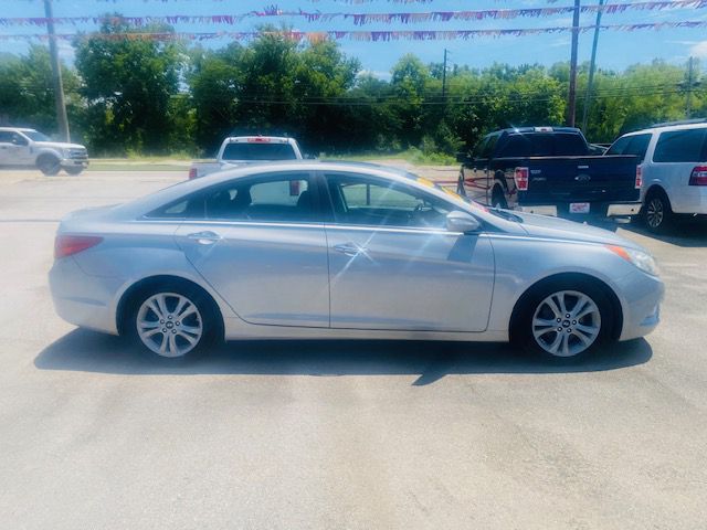 HYUNDAI SONATA 2011 HYUNDAI SONATA 5NPEC4AC8BH073992